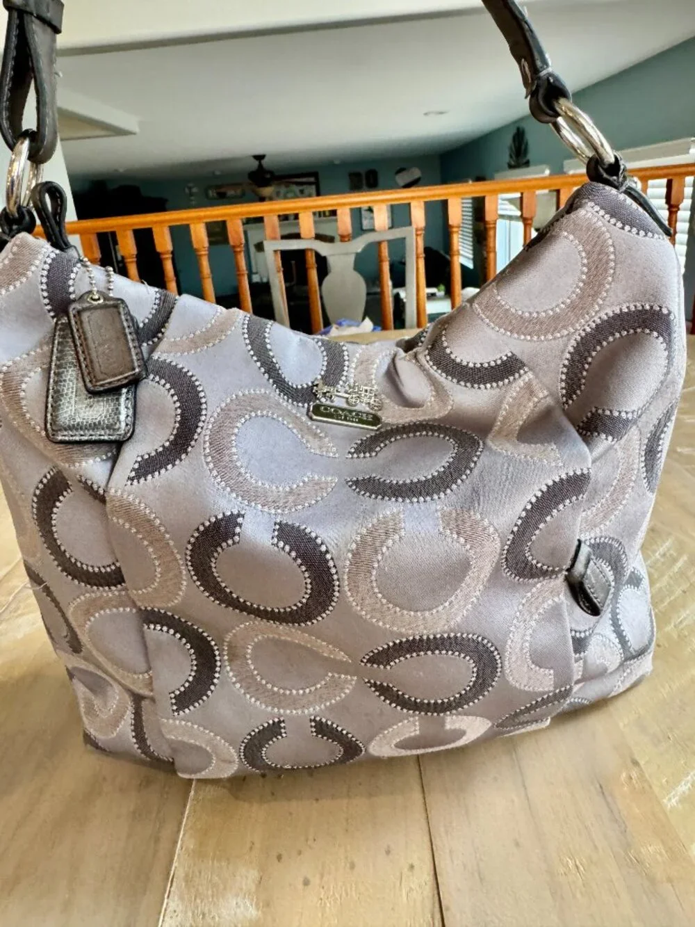 Coach description add